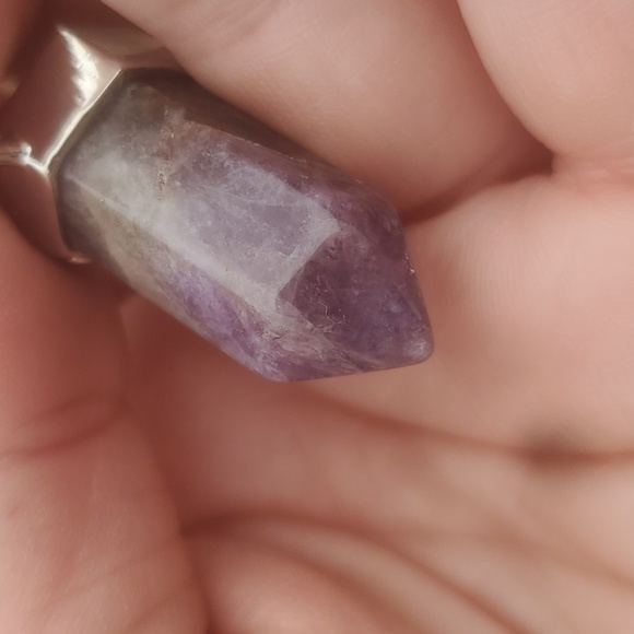 New Amethyst Hexagon Prism Magic Energy Healing Amulet Pendant. - Picture 10 of 10